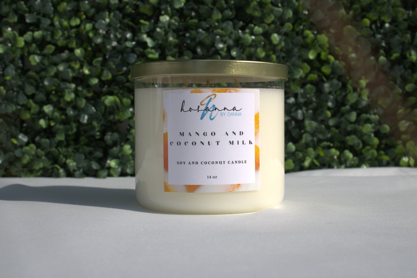 Vela perfumada con mango y leche de coco