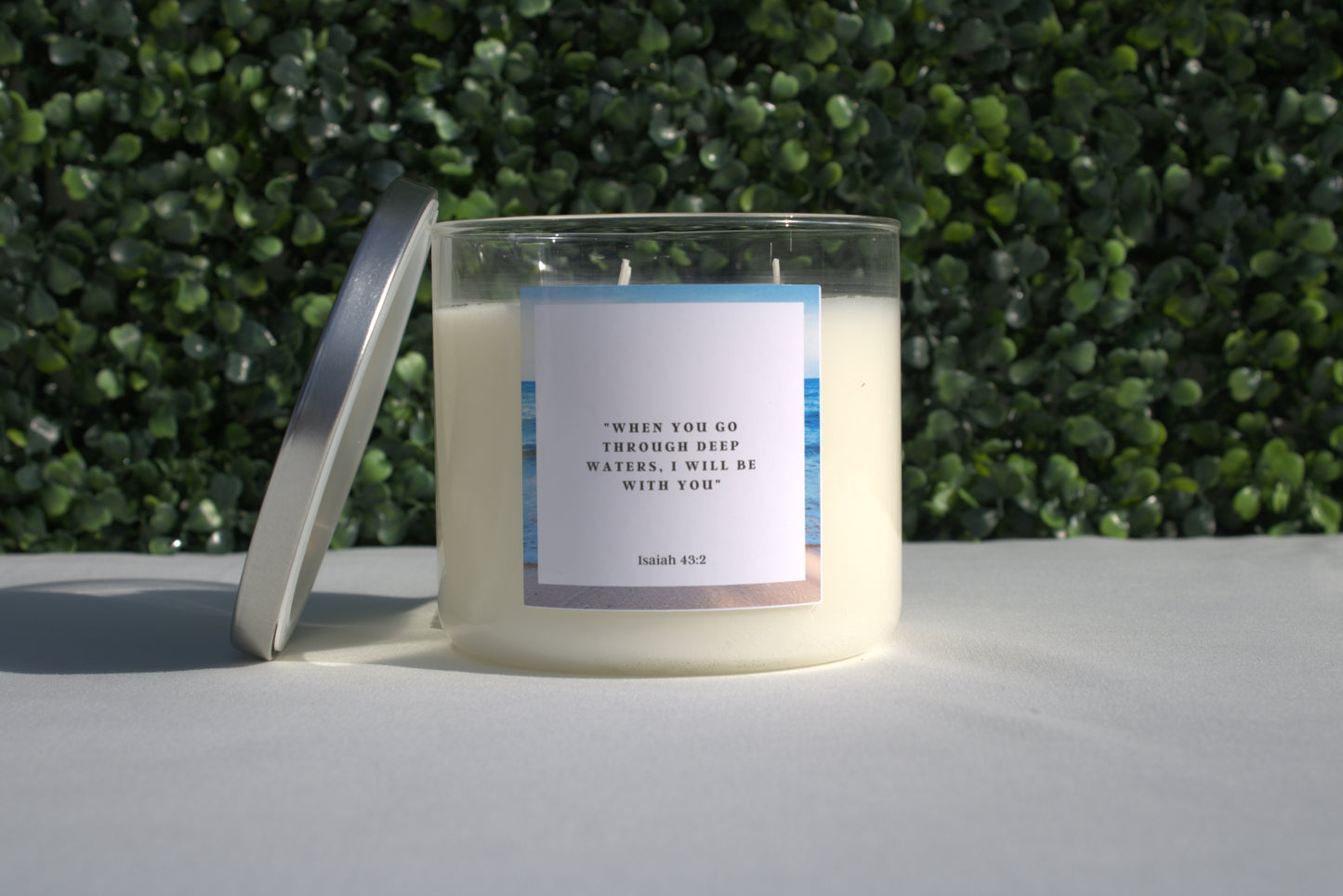 Ocean Breeze Scented Candle